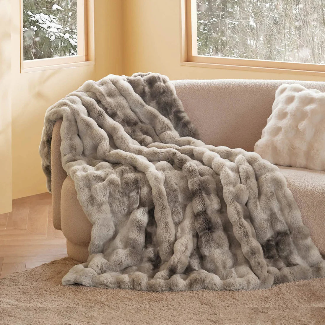 Homemate Marbled Heated Blanket1
